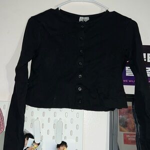 H&M Cropped Button Up